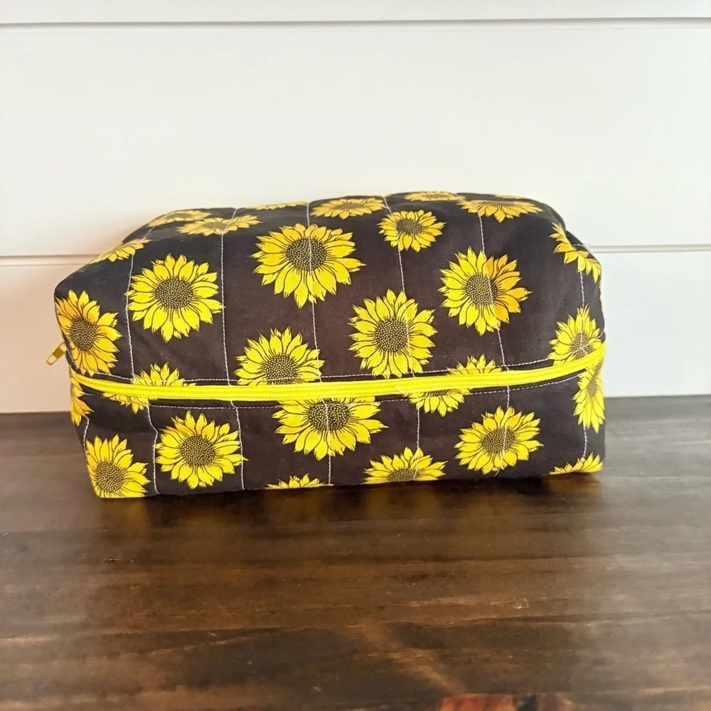 Handmade Sunflower Print Cosmetic Make Up Bag Black/Yellow Sz OS